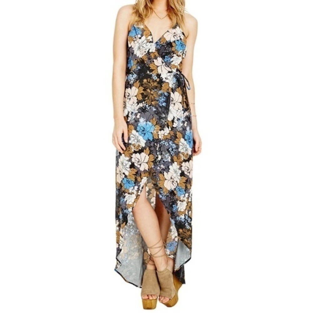 ASTR Black Blue Floral Faux Wrap Dress Hi Low S - Picture 7 of 7